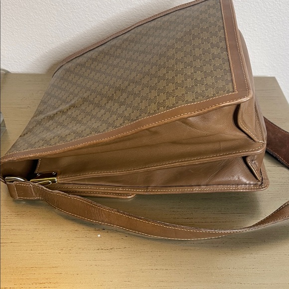 Celine Brown Patterned Messenger Bag - Picture 4 of 13